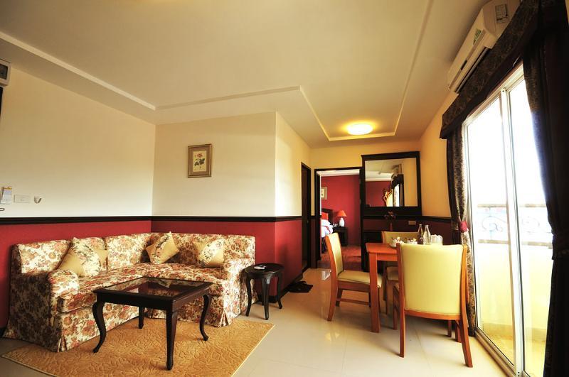 The Airport Greenery Hotel Chiang Mai Exterior photo